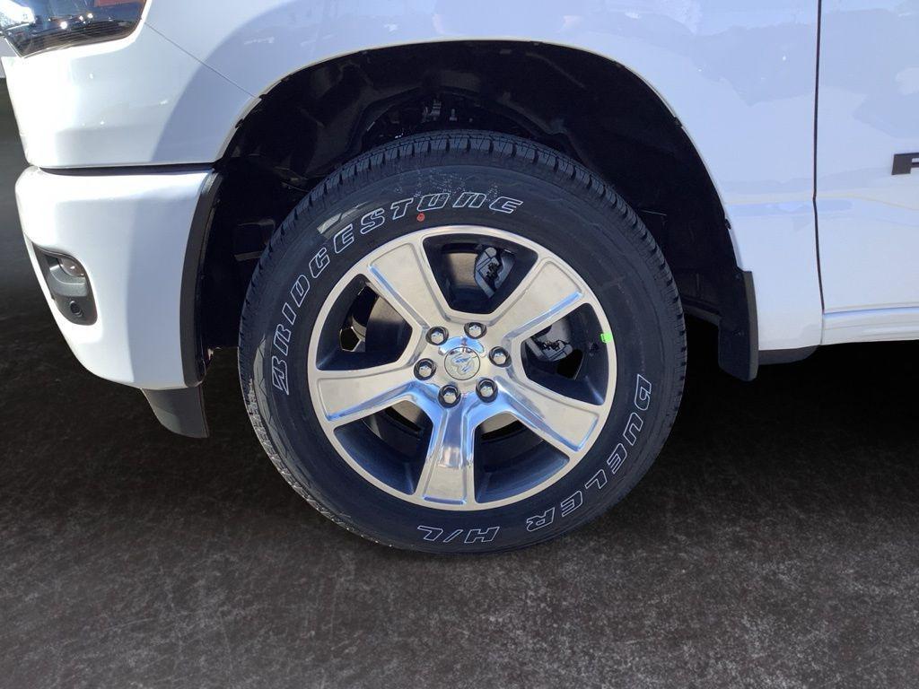 new 2025 Ram 1500 car, priced at $43,249