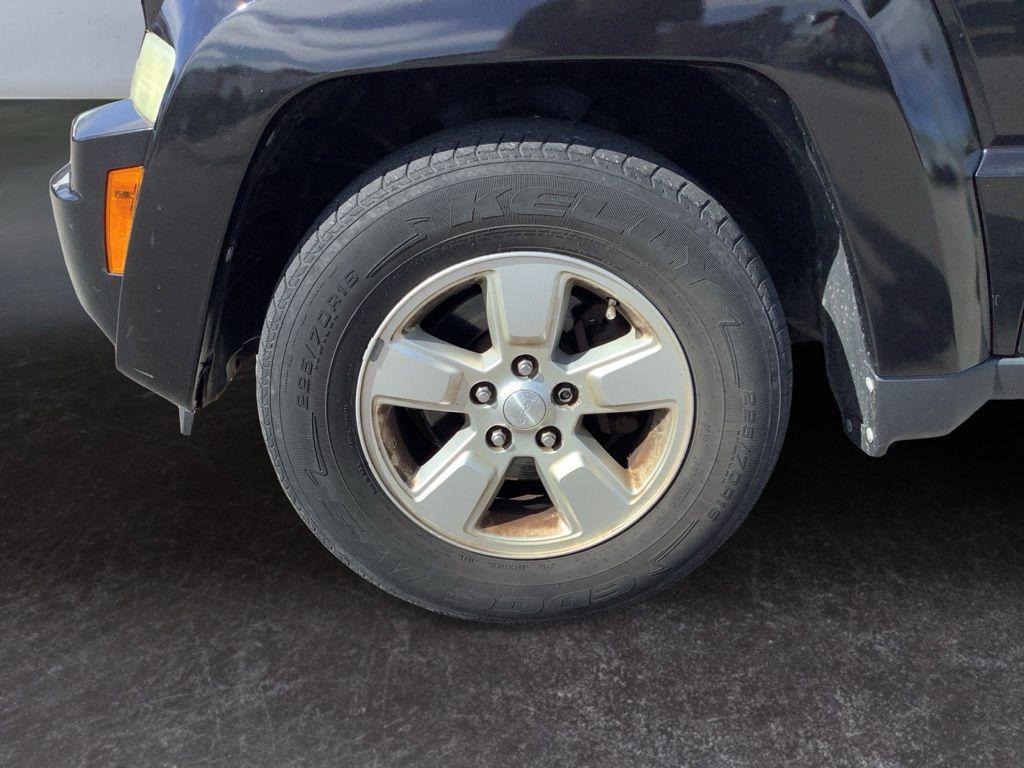 used 2010 Jeep Liberty car, priced at $4,994