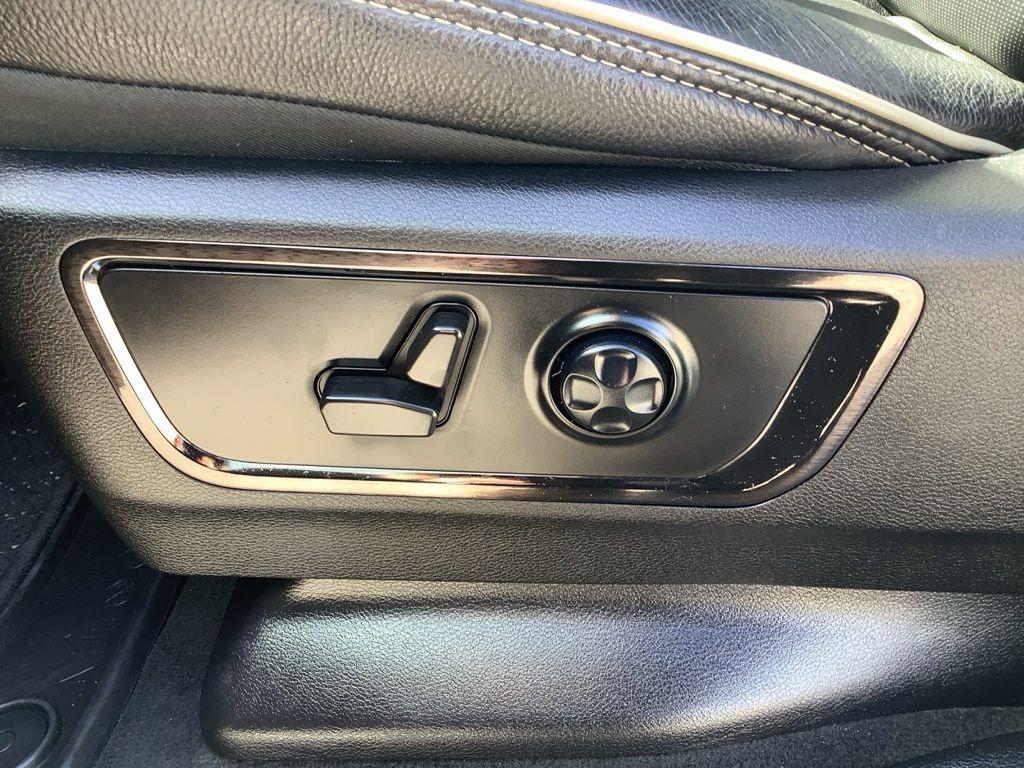 used 2022 Ram 1500 car, priced at $47,406