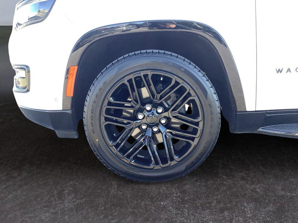 used 2022 Jeep Wagoneer car, priced at $41,494