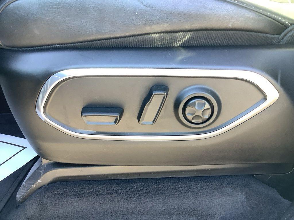 used 2022 Jeep Wagoneer car, priced at $41,494