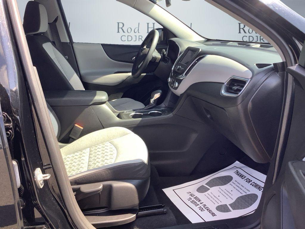 used 2022 Chevrolet Equinox car, priced at $15,231