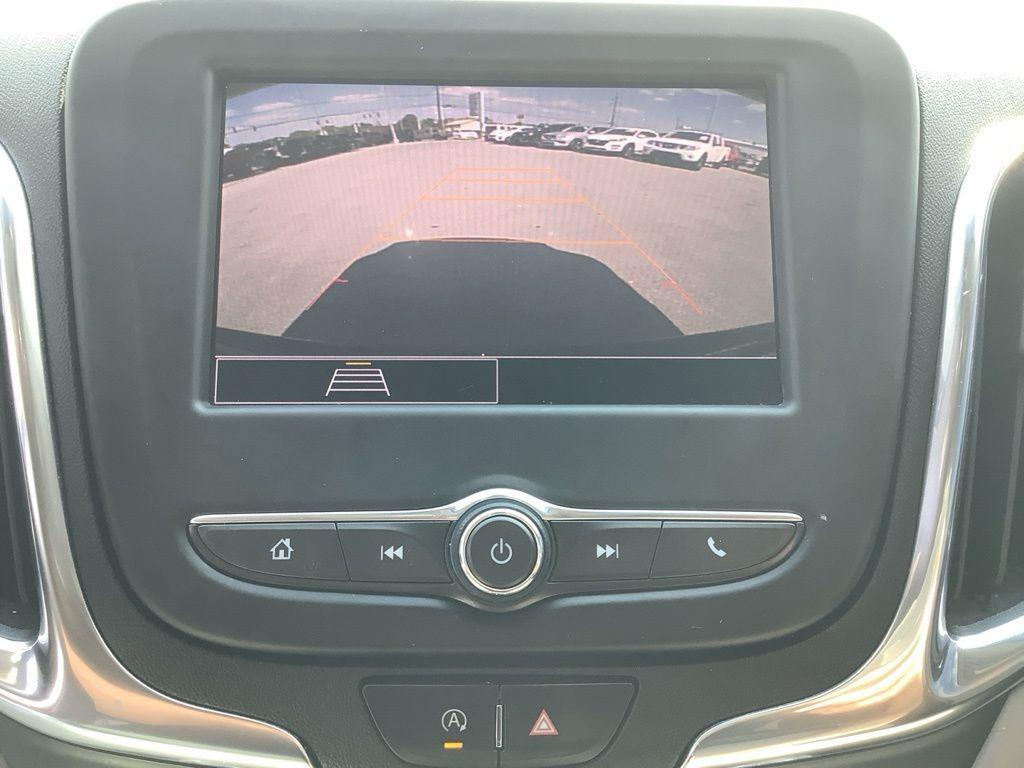 used 2022 Chevrolet Equinox car, priced at $15,231