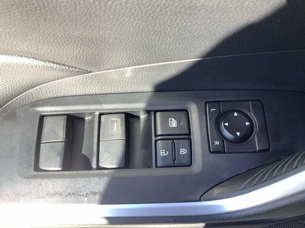 used 2023 Toyota RAV4 Hybrid car, priced at $24,297