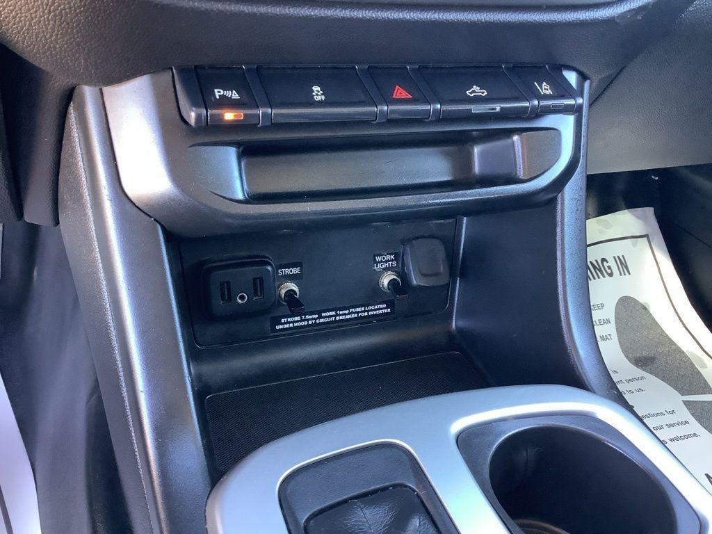 used 2022 Chevrolet Colorado car, priced at $17,856