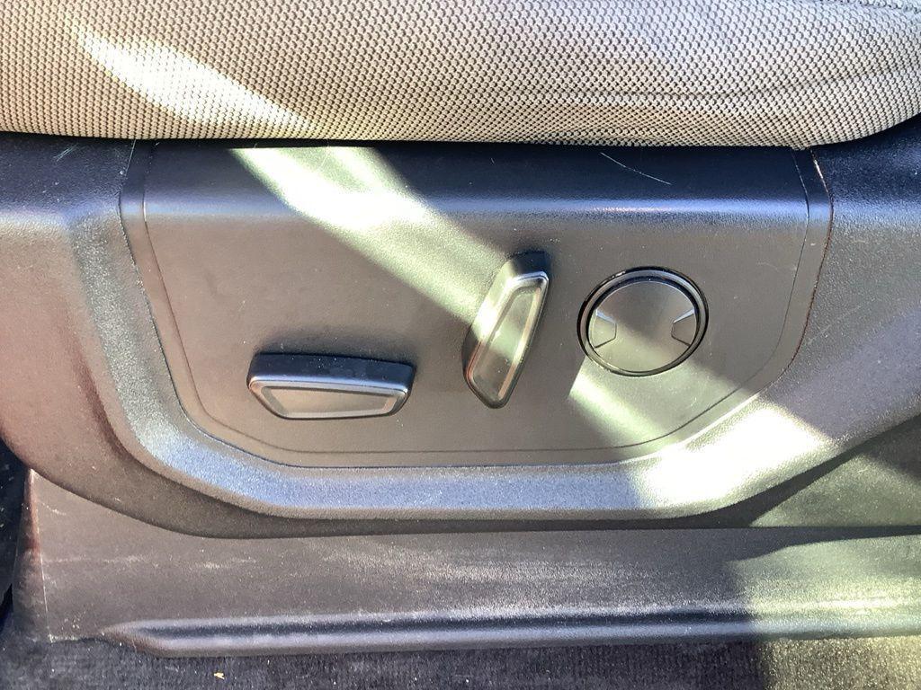 used 2019 Ford F-150 car, priced at $24,546