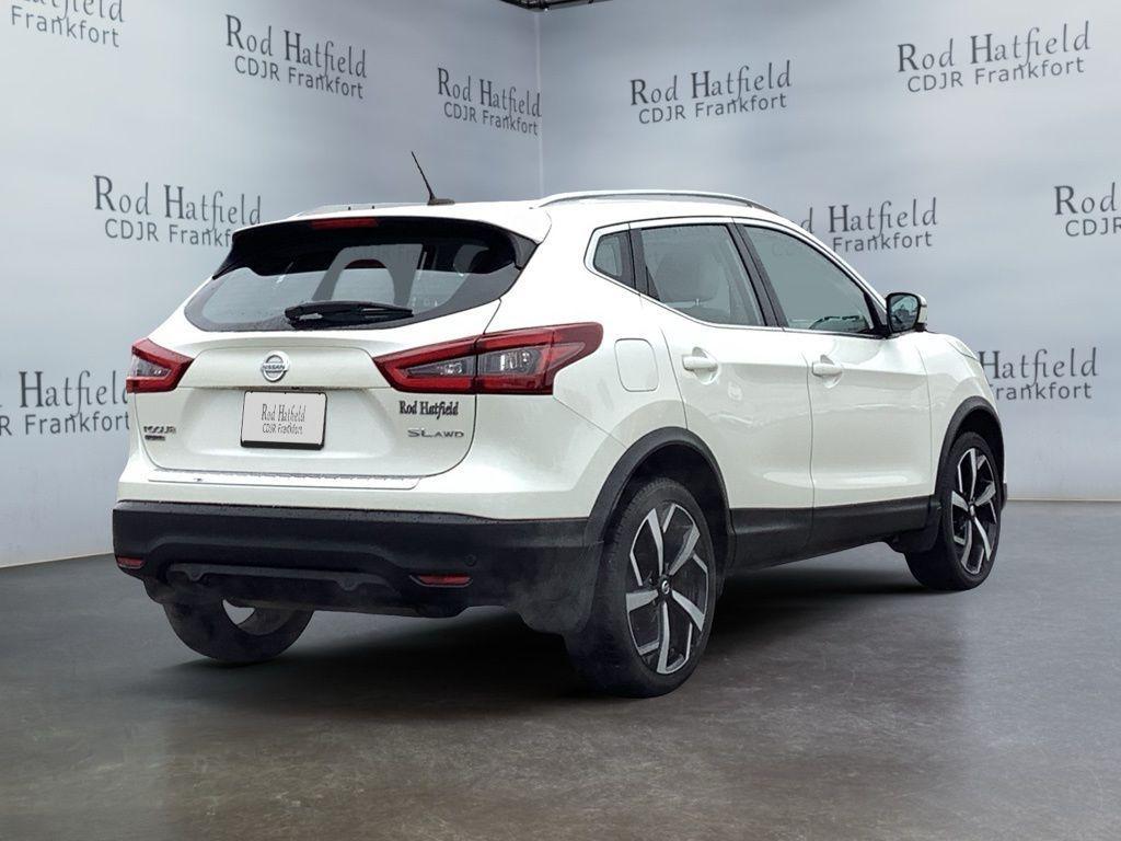 used 2022 Nissan Rogue Sport car, priced at $24,000