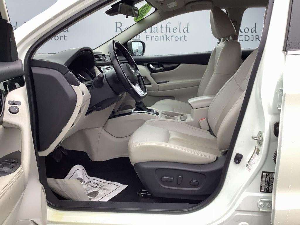 used 2022 Nissan Rogue Sport car, priced at $24,000