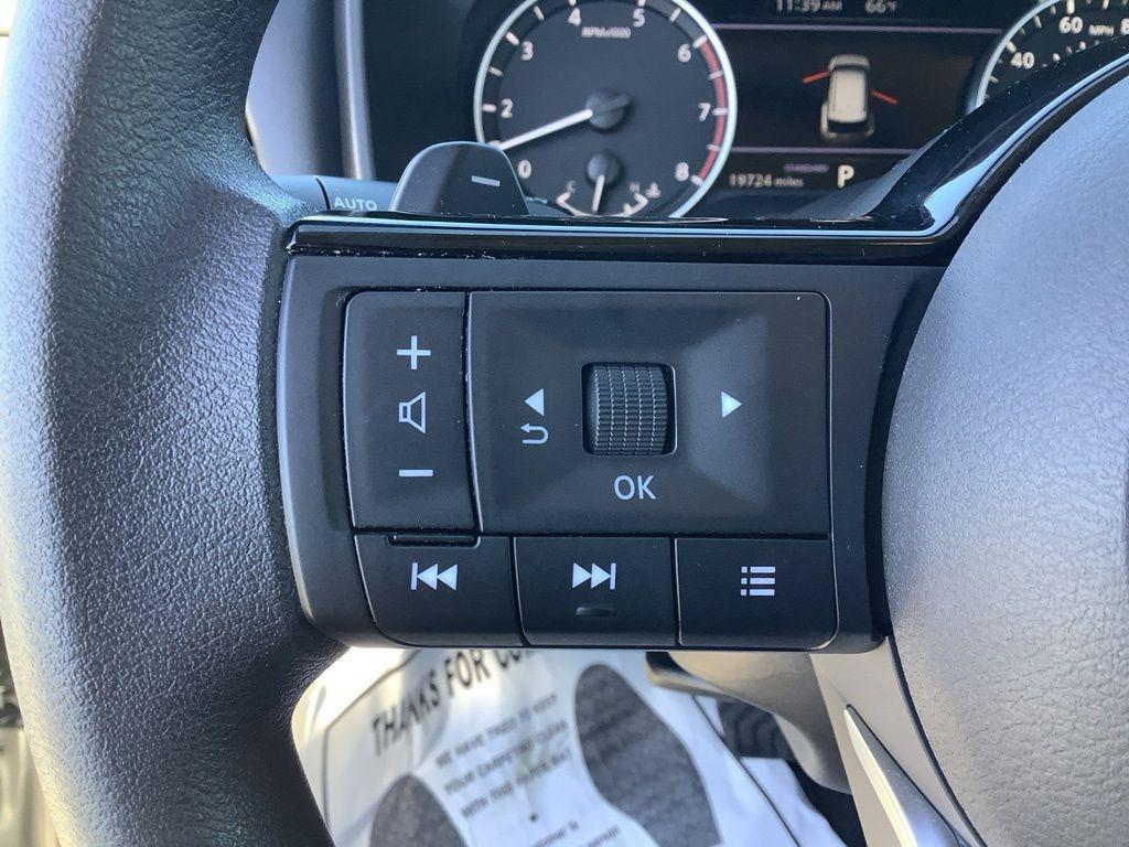 used 2023 Nissan Rogue car, priced at $23,571