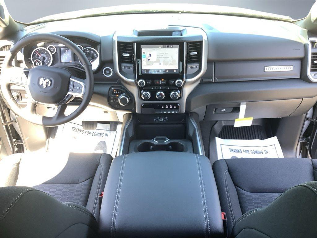 new 2025 Ram 1500 car, priced at $45,586