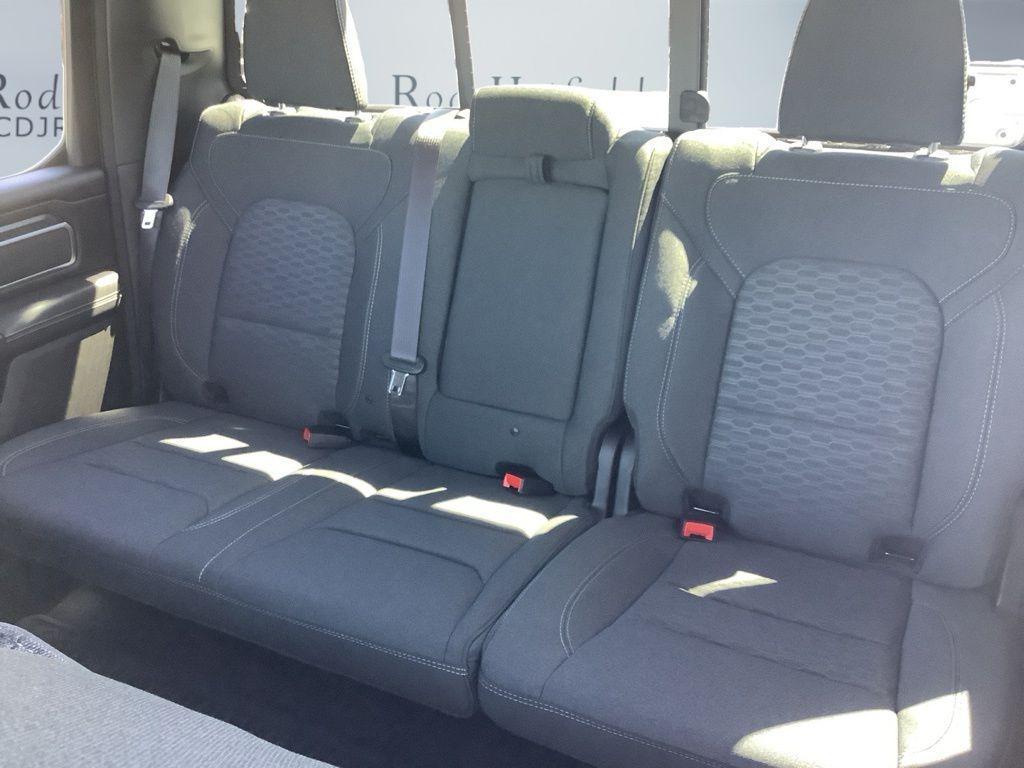 new 2025 Ram 1500 car, priced at $45,586