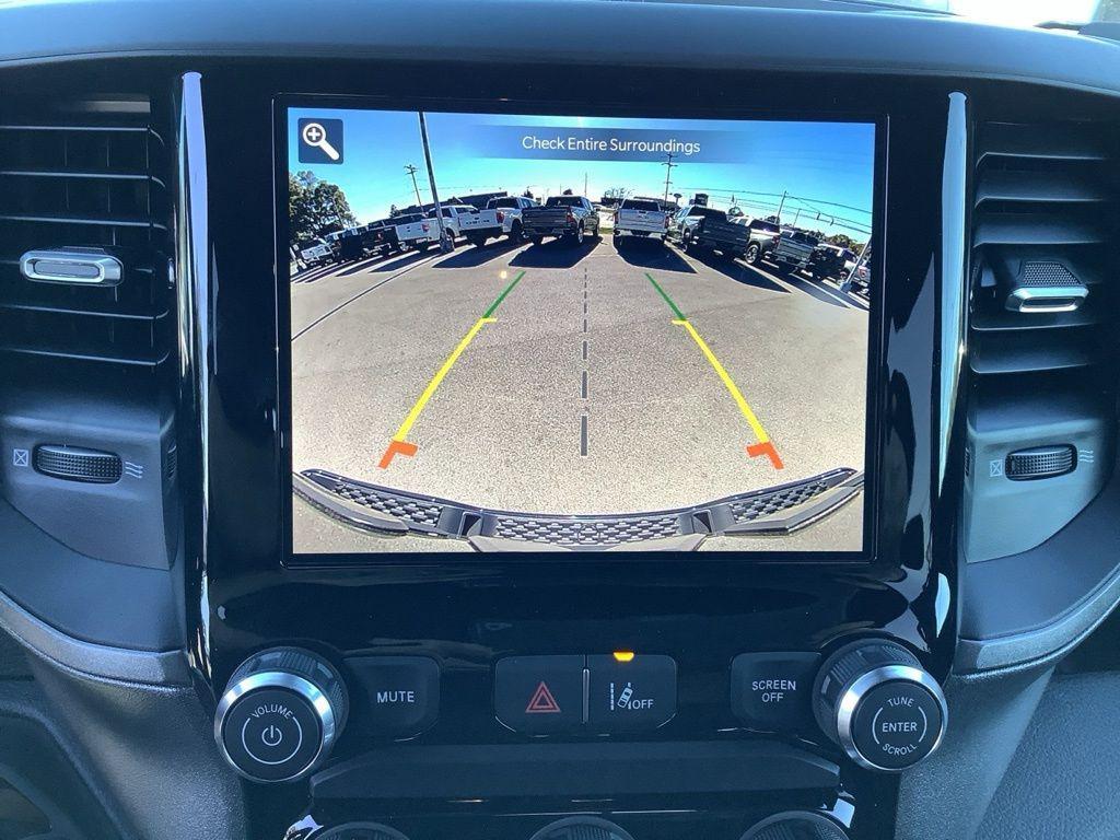 new 2025 Ram 1500 car, priced at $44,515