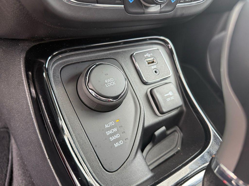 used 2019 Jeep Compass car, priced at $18,766