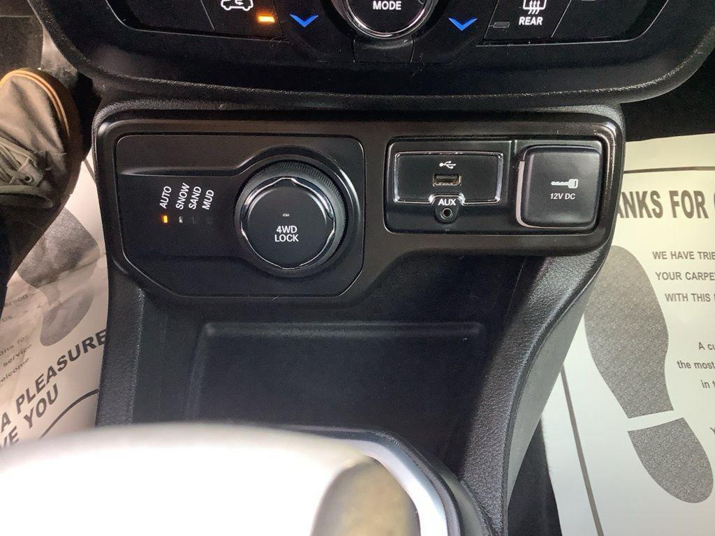 used 2021 Jeep Renegade car, priced at $18,336