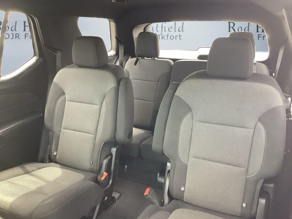 used 2022 Chevrolet Traverse car, priced at $27,928