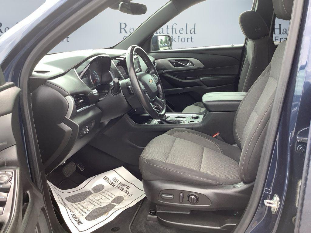 used 2022 Chevrolet Traverse car, priced at $27,928