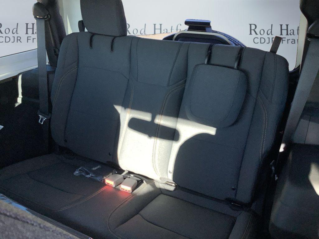 new 2026 Jeep Wrangler car, priced at $37,985