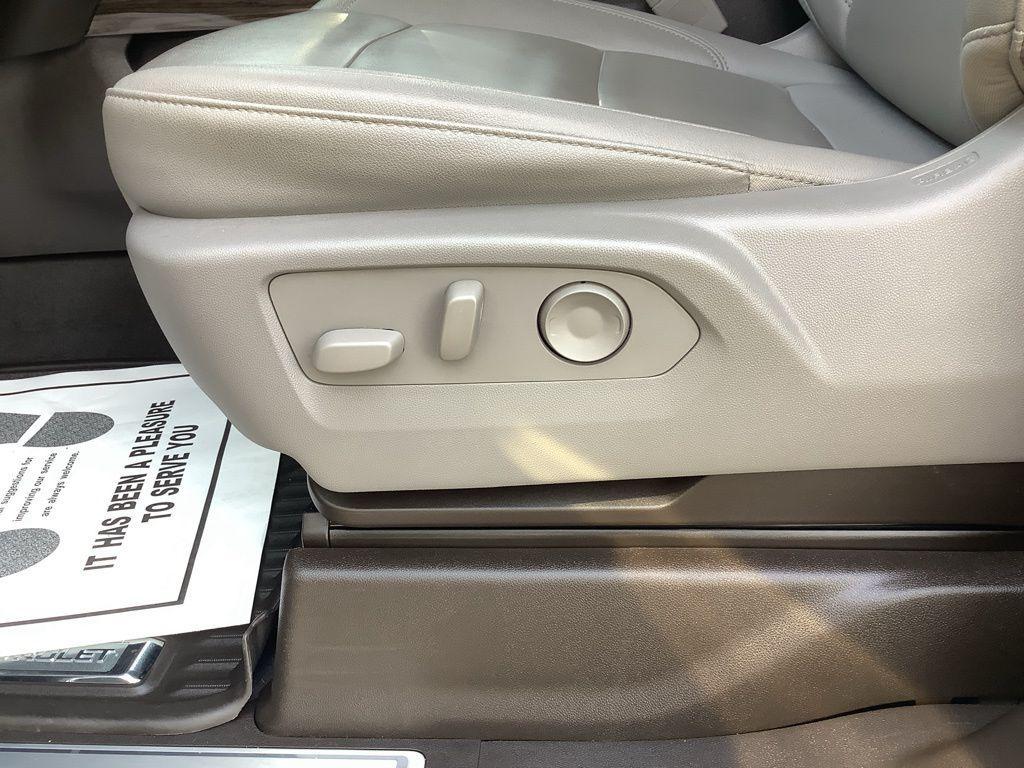 used 2024 Chevrolet Silverado 1500 car, priced at $46,942