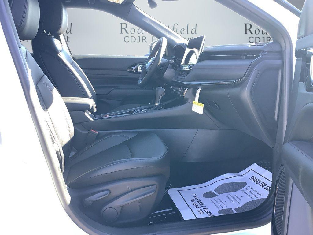 new 2026 Jeep Compass car, priced at $33,615