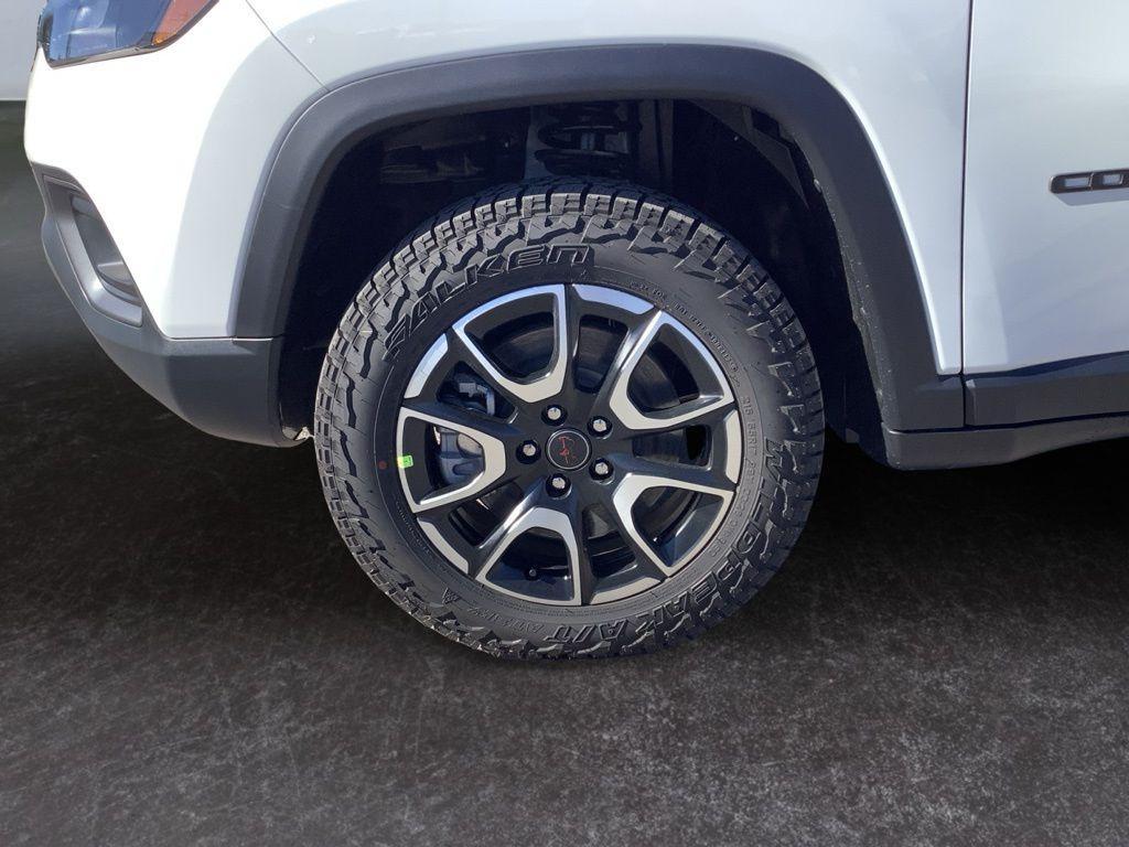 new 2026 Jeep Compass car, priced at $33,615