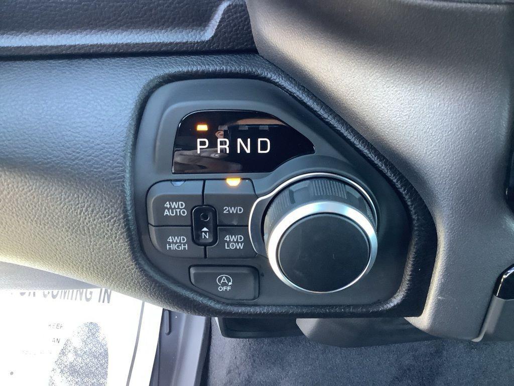 new 2025 Ram 1500 car, priced at $47,643