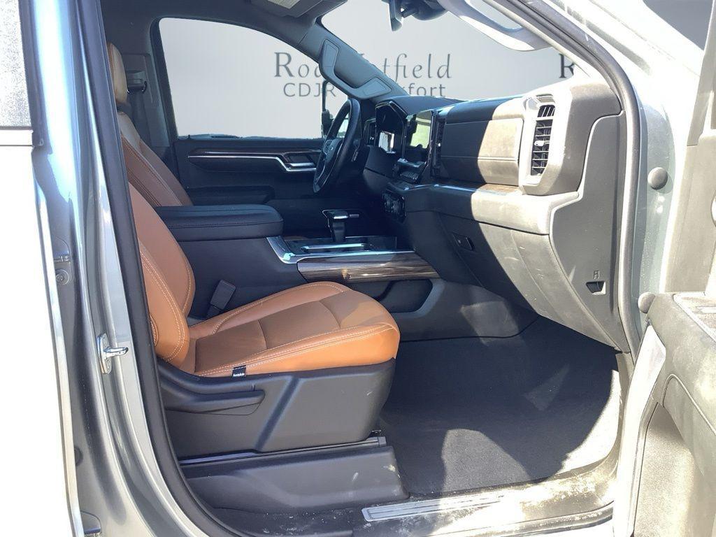 used 2023 Chevrolet Silverado 1500 car, priced at $43,041