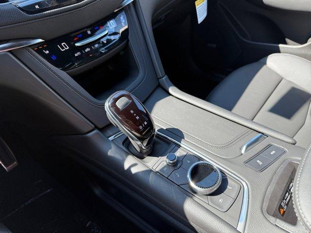 new 2025 Cadillac XT5 car, priced at $64,690