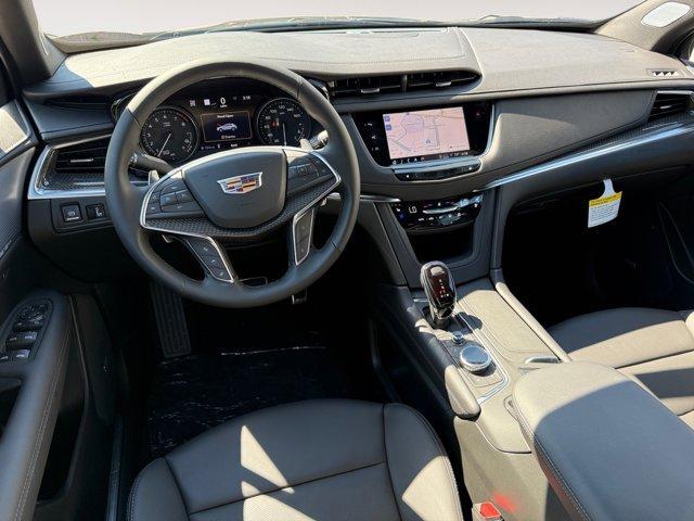 new 2025 Cadillac XT5 car, priced at $64,690