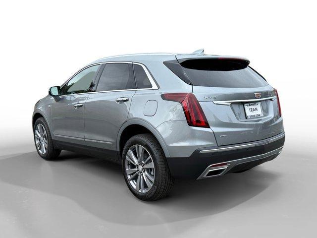 new 2025 Cadillac XT5 car, priced at $54,090