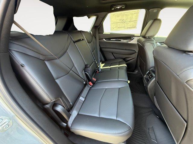new 2025 Cadillac XT5 car, priced at $54,330