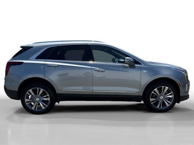 new 2025 Cadillac XT5 car, priced at $54,330