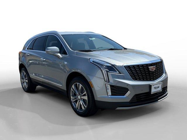 new 2025 Cadillac XT5 car, priced at $54,330
