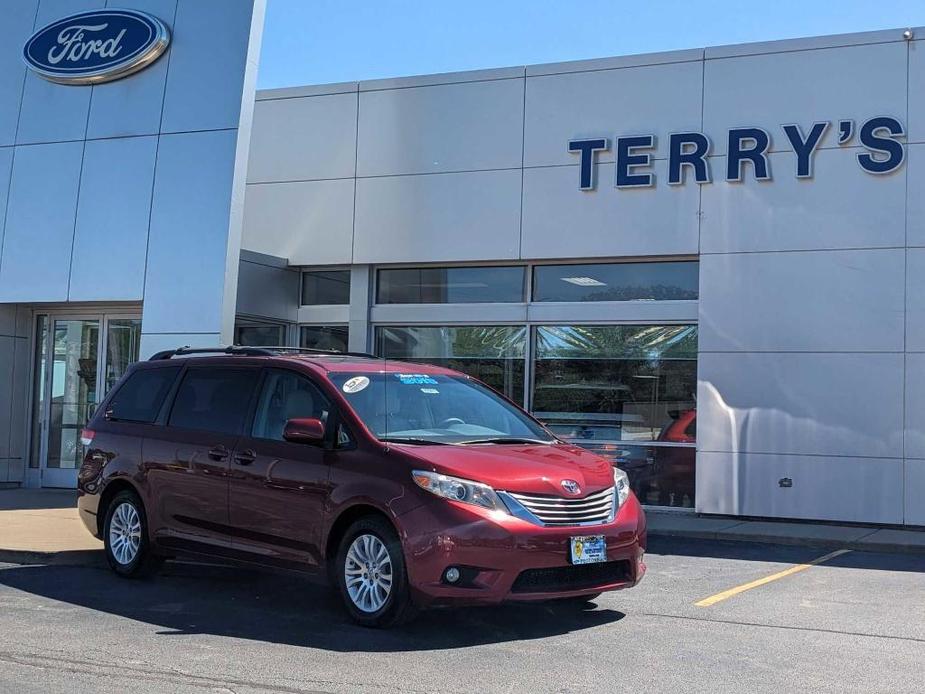 used 2013 Toyota Sienna car, priced at $20,999
