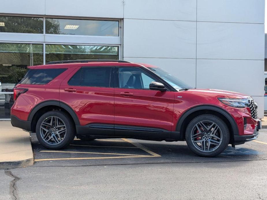 new 2025 Ford Explorer car, priced at $52,015