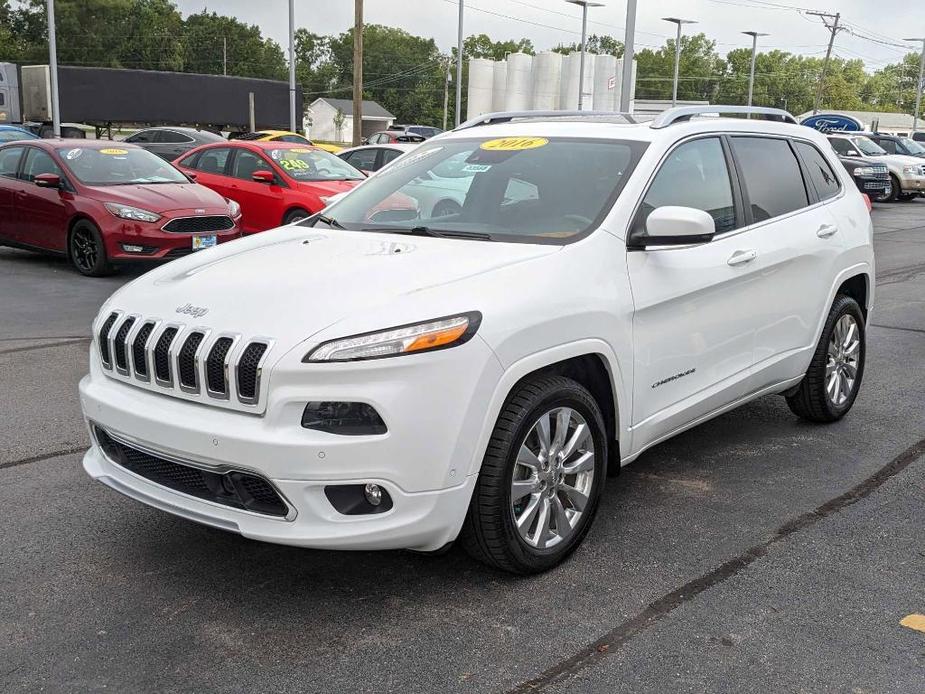 used 2016 Jeep Cherokee car, priced at $23,999