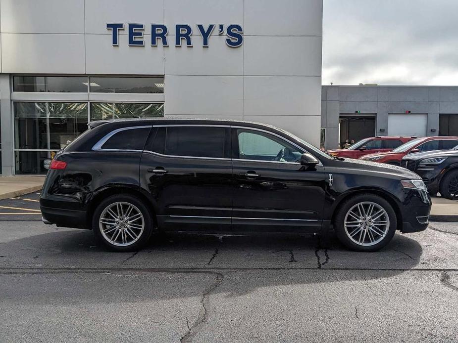 used 2019 Lincoln MKT car, priced at $28,999