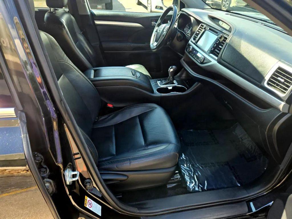 used 2016 Toyota Highlander car