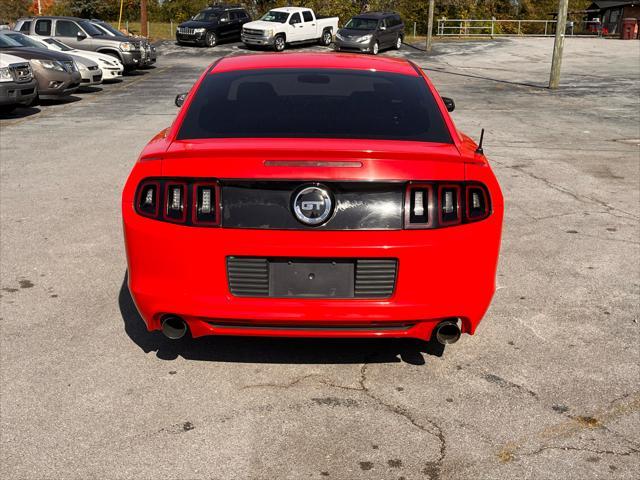 used 2014 Ford Mustang car