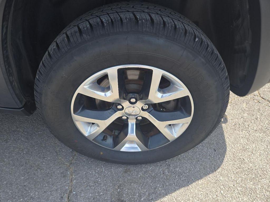 used 2014 Jeep Cherokee car