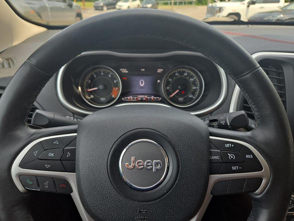 used 2014 Jeep Cherokee car