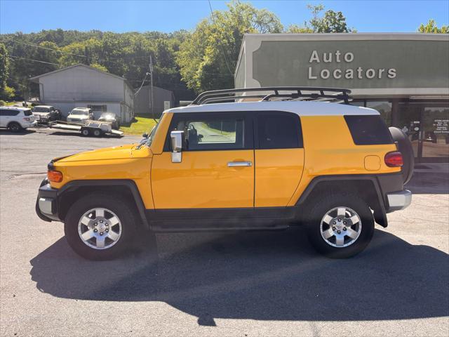 used 2007 Toyota FJ Cruiser car, priced at $13,995