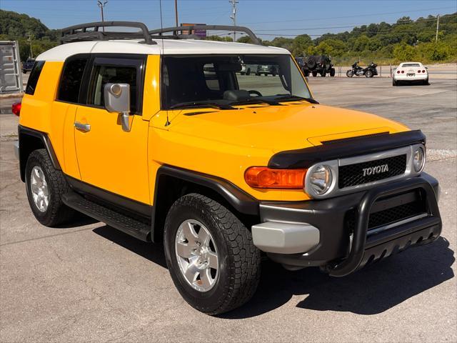 used 2007 Toyota FJ Cruiser car, priced at $13,995