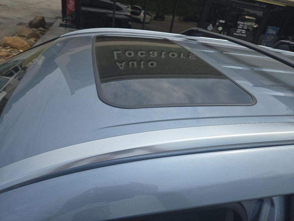 used 2020 Toyota Highlander car, priced at $28,995