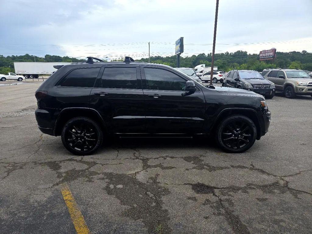 used 2017 Jeep Grand Cherokee car, priced at $13,995