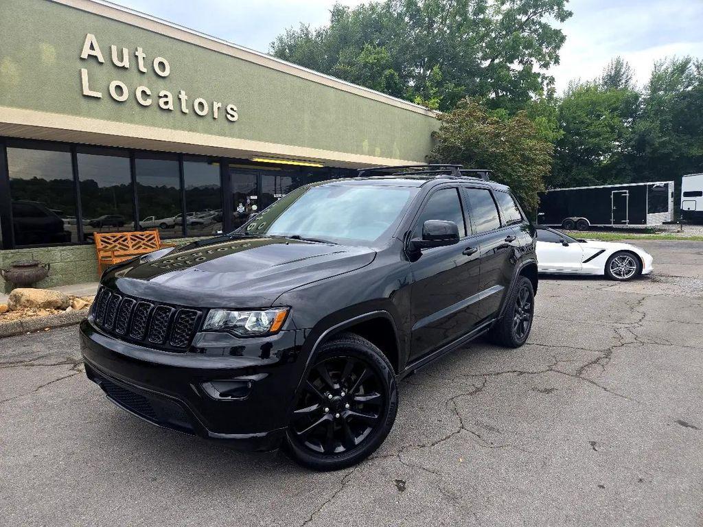 used 2017 Jeep Grand Cherokee car, priced at $13,995