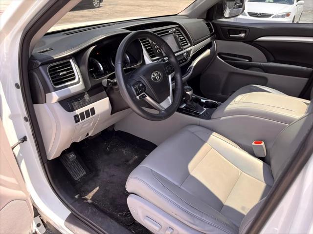 used 2015 Toyota Highlander car