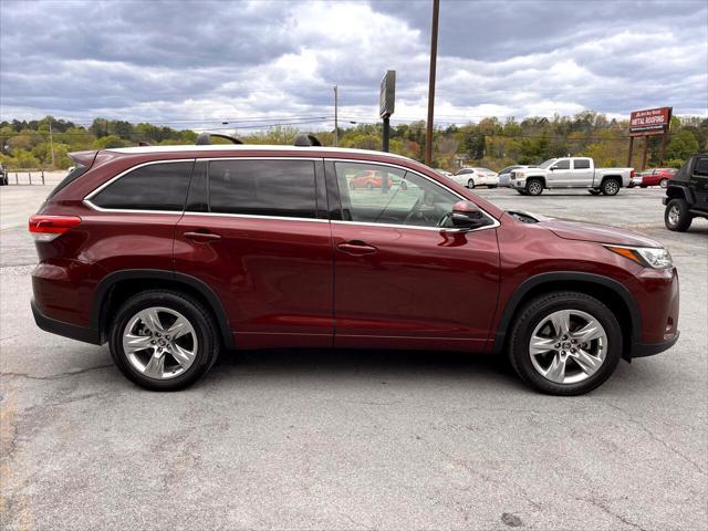 used 2017 Toyota Highlander car, priced at $16,998