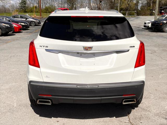 used 2017 Cadillac XT5 car, priced at $18,995