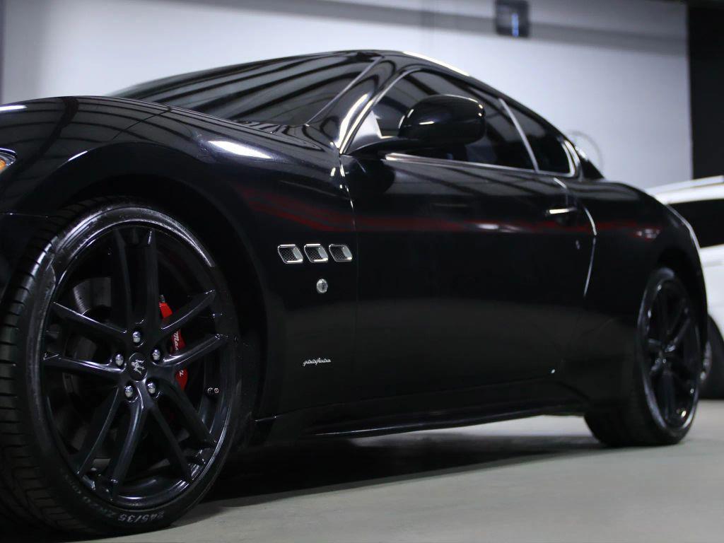 used 2015 Maserati GranTurismo car, priced at $32,998