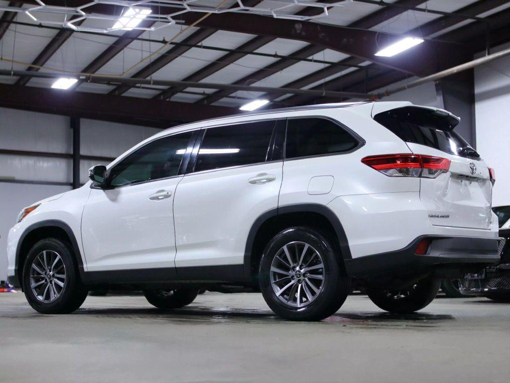 used 2019 Toyota Highlander car, priced at $21,998